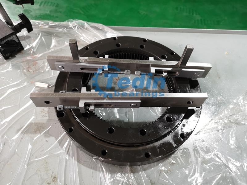 Precision Slewing Bearing for Radar 1 Precision Slewing Bearing for Radar 1