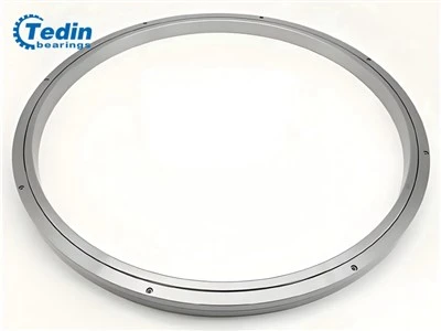 RB50025 Rulment cu role încrucișate